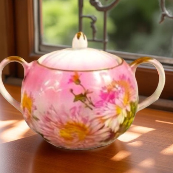 Vintage Bone china Set teapot lid creamer, sugar bowl lid 6 teacups 6 saucers - Picture 8 of 11